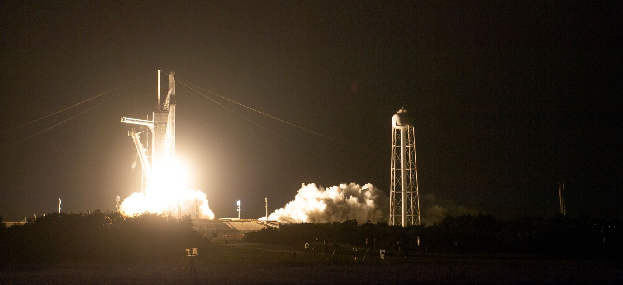 U.S. FCC Approves SpaceX Satellite Deployment Plan