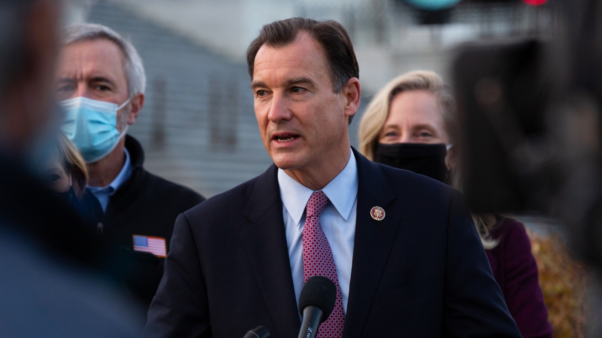 Congress Members Seek to Repeal Cap on Tax Deductions