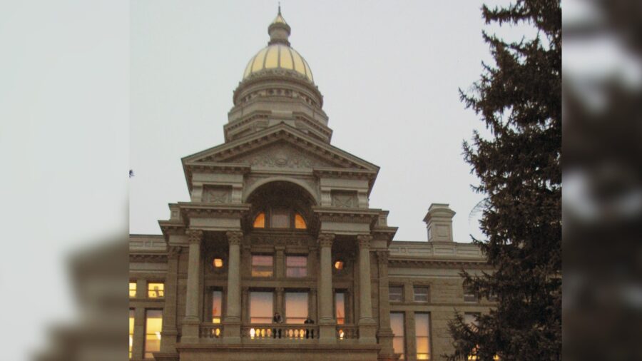 Wyoming Legislature Approves Voter ID Bill