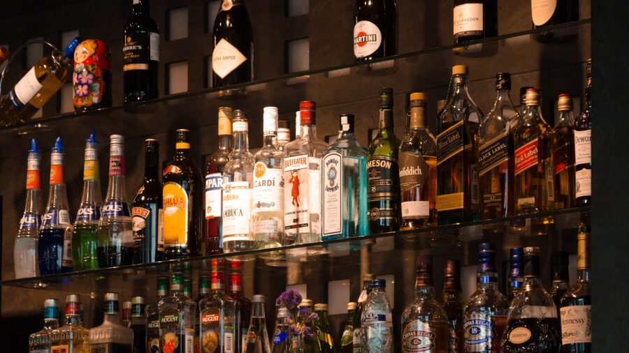 Bar Hidden in New York Subway Station Gets Noticed