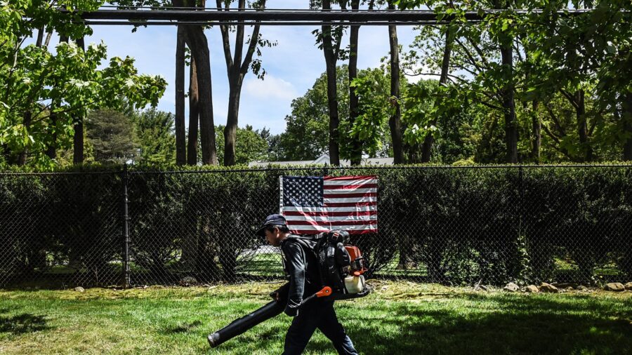 California City May Ban Gas-Powered Leaf Blowers