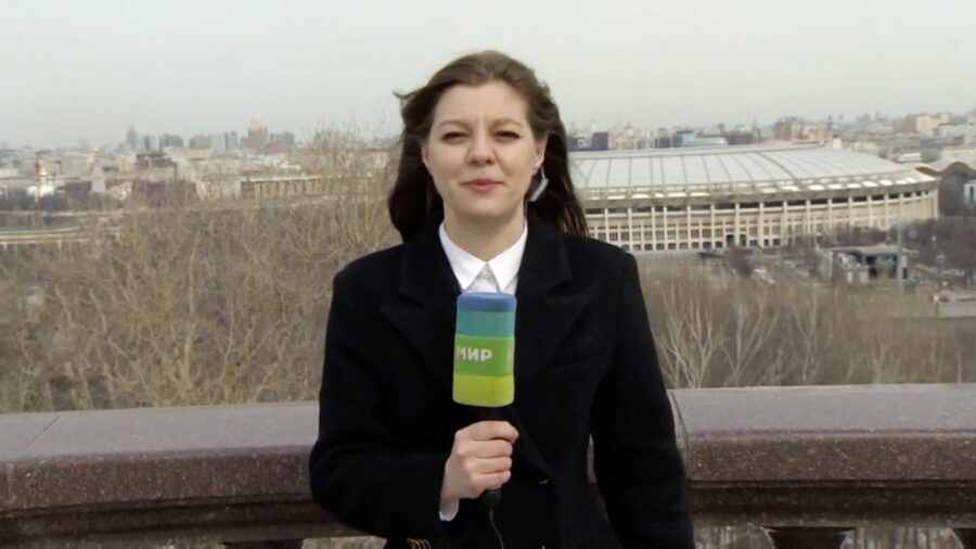 Dog Steals Reporter’s Microphone