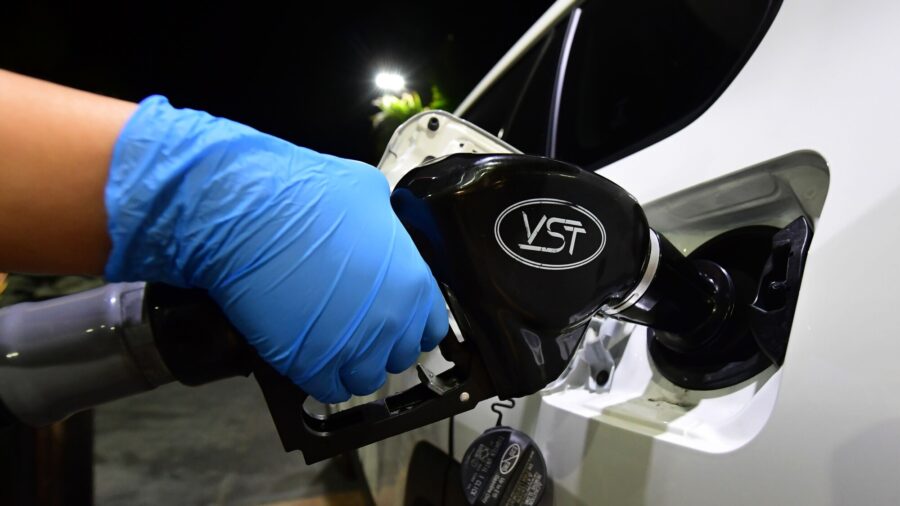 NY Bill Would Raise Gas by $0.55 Per Gallon