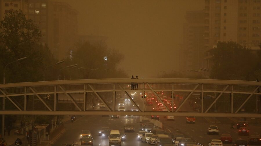 Beijing Skies Turn Yellow as Sand, Dust Engulf Chinese Capital
