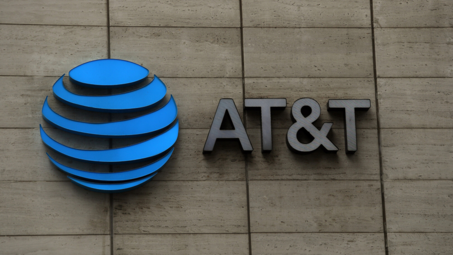AT&T to Exit Media in $43 Billion Deal With Discovery