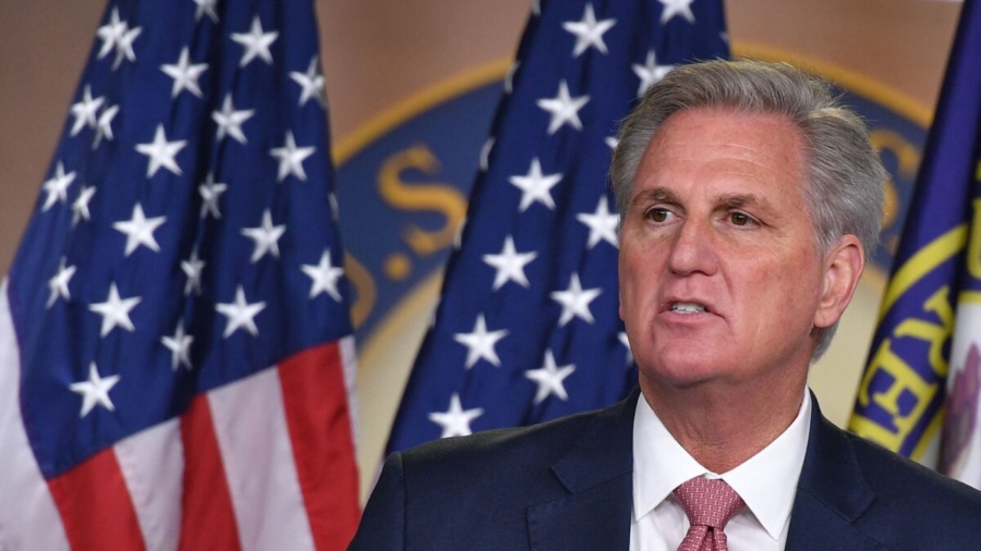 GOP Demands Rescue of Americans Left Behind in Afghanistan