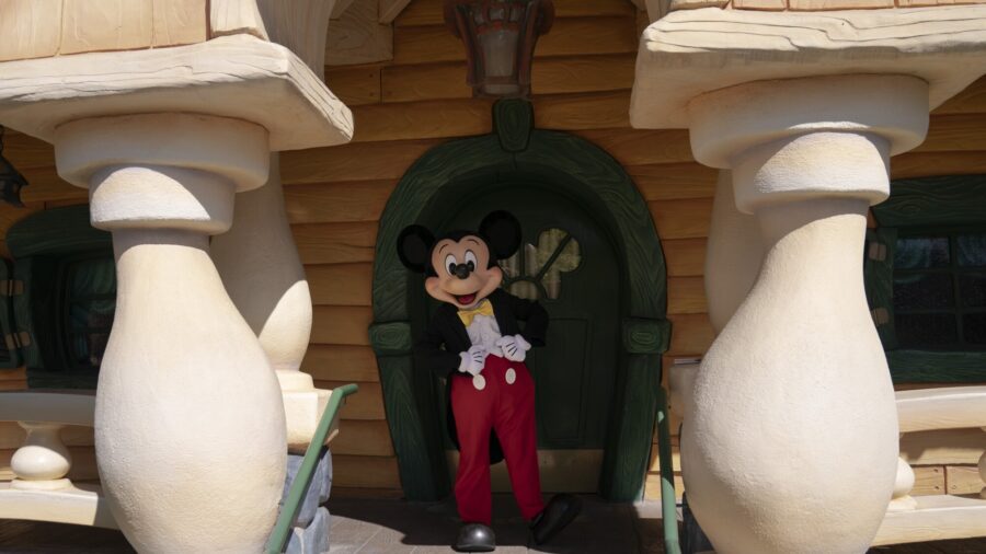 California Disneyland Re-Opens but You Can’t Hug Mickey Mouse