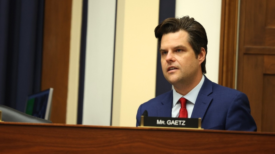 Man Pleads Guilty to Threatening Florida Representative