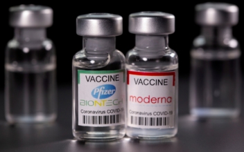 Effectiveness of Some COVID-19 Vaccines Has Dropped Significantly: Study