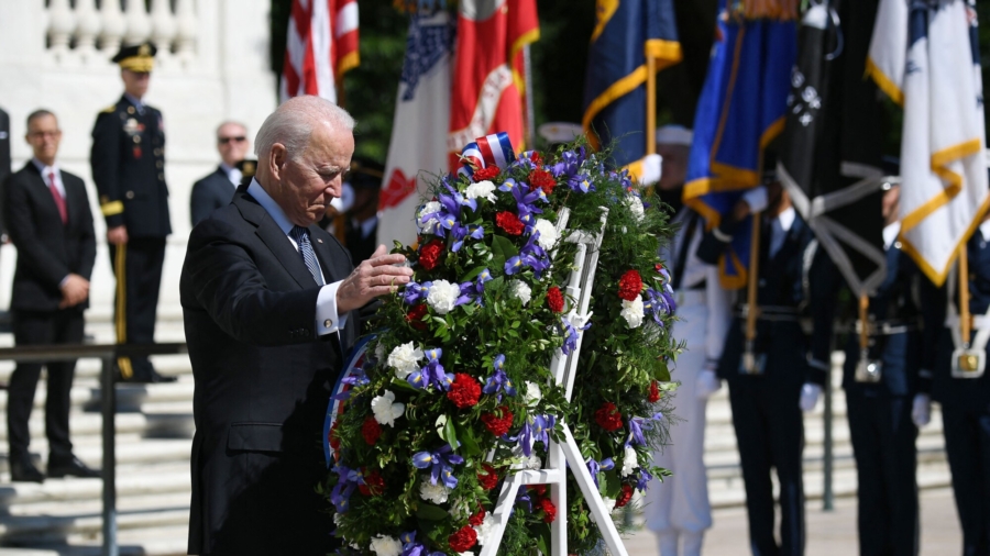 Biden Attends Memorial Day Ceremony, Pays Tribute to Fallen Service Members