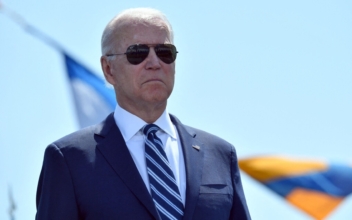 Biden Calls for ‘Significant De-escalation’ in Israel-Hamas Conflict in Call With Netanyahu