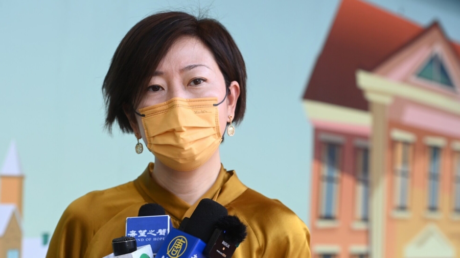 Epoch Times Reporter Attacked in Hong Kong