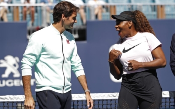 Federer Gets Serena’s Vote in GOAT Debate