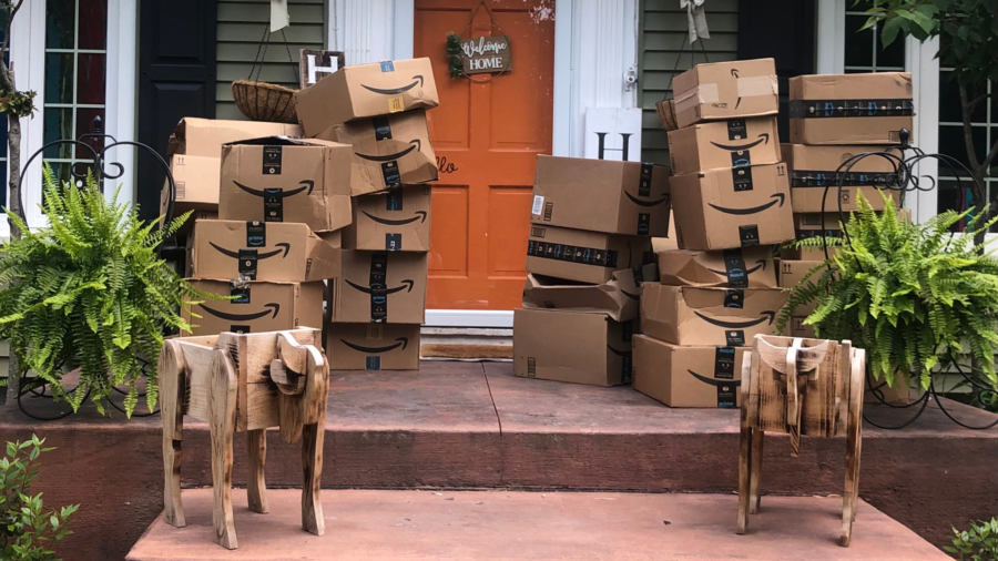 After 150 Amazon Packages Arrived at a Woman’s Home by Mistake, She Decided to Donate the Contents to Local Hospitals