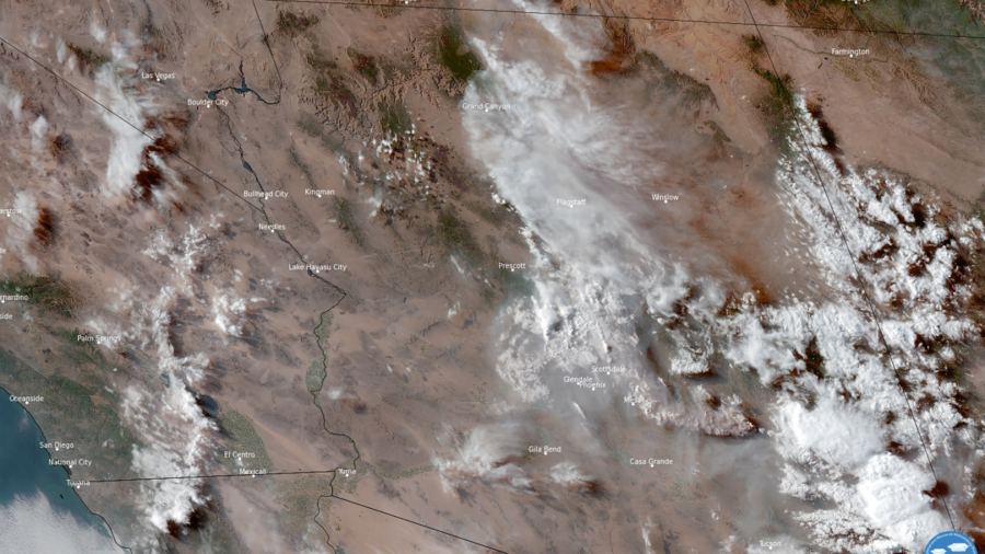 One of Arizona’s Largest Wildfires Continues to Grow as Heat and Dry Conditions Grip the West
