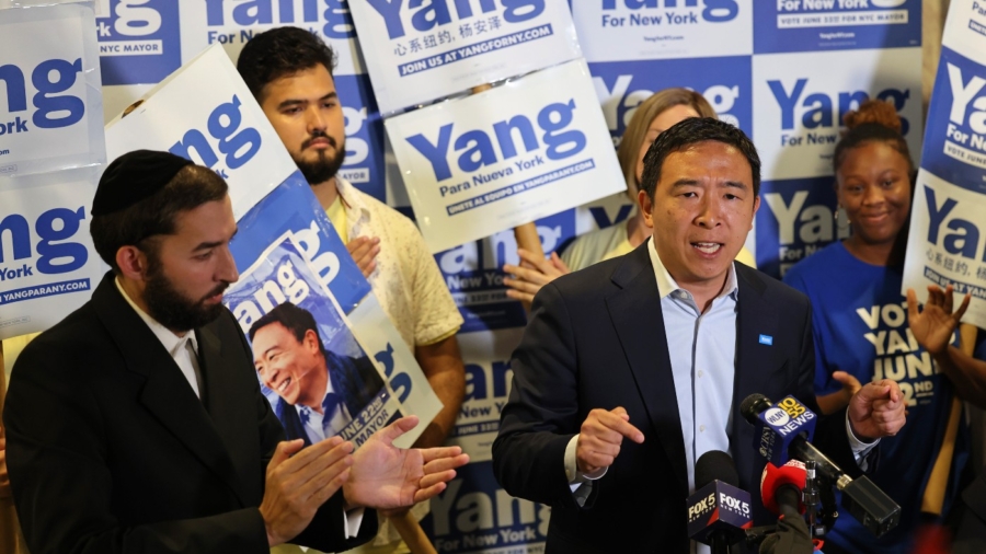 Andrew Yang Leaves the Democratic Party