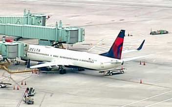Delta Air Lines Flight Diverted to New Mexico After Passenger Tries to Breach Cockpit