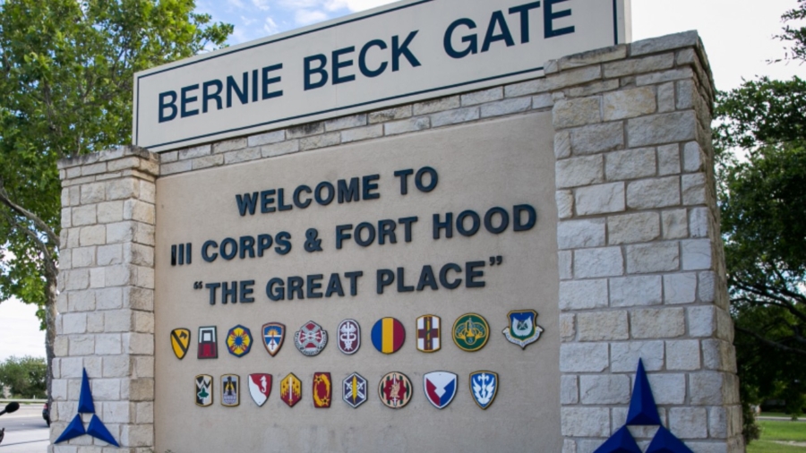 Two Fort Hood Soldiers Charged With Attempting to Smuggle Illegal Immigrants Into Texas