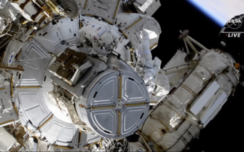 Astronauts Complete Solar Panel Work in 3rd Spacewalk