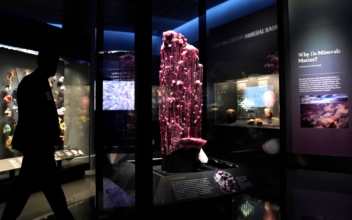 NYC Museum Opens Hall of Gems and Minerals