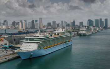 Unvaccinated Royal Caribbean Passengers in Florida Will Be Required to Show Proof of Insurance