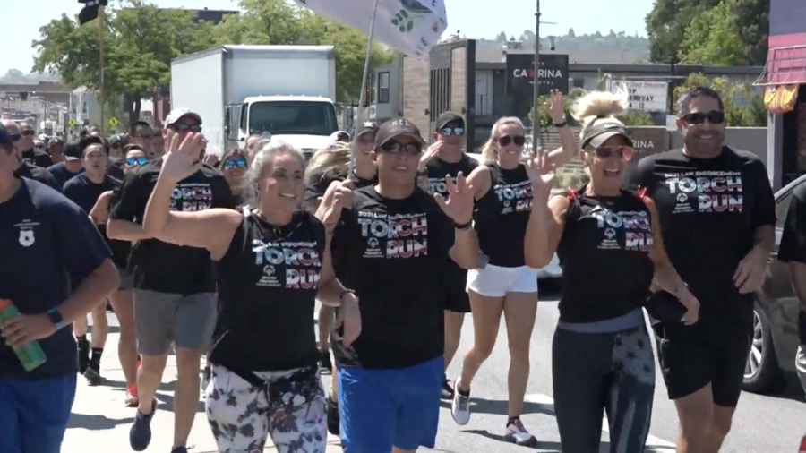 California Police Run in Special Olympics Fundraiser