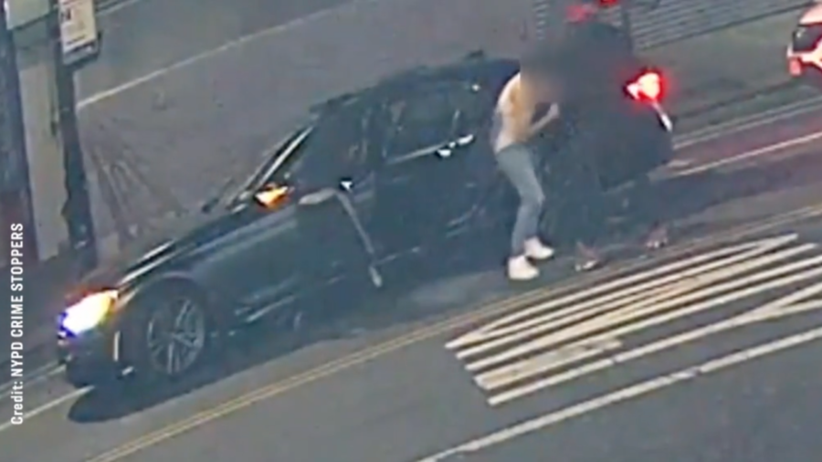 Dramatic Video Shows Deadly Manhattan Robbery