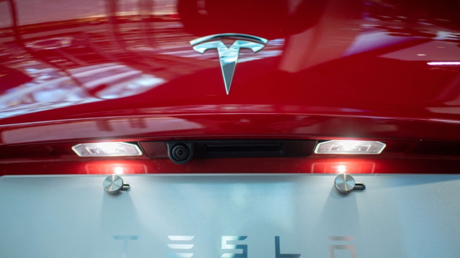 Tesla Opens Store in Controversial Xinjiang Region