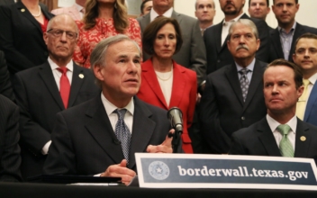 Texas Governor Unveils Strategy for Border Wall Construction, Approves $250 Million as Down Payment