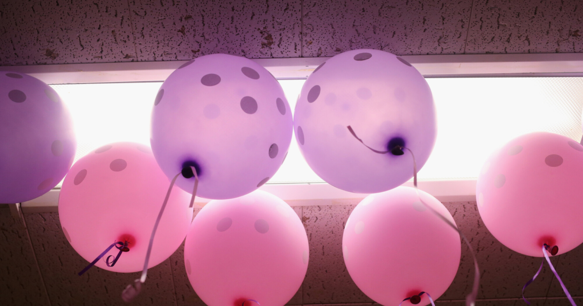 New Hampshire School Labels Unvaccinated Students Attending Prom With Sharpie NTD