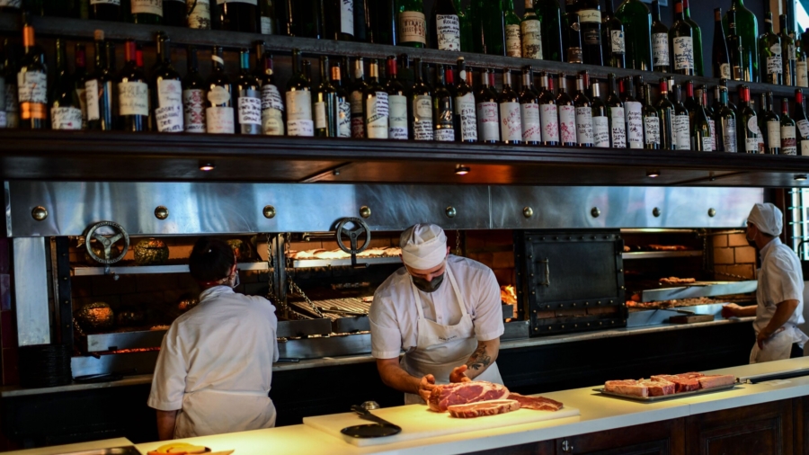 Argentina Halts Beef Exports for 30 Days