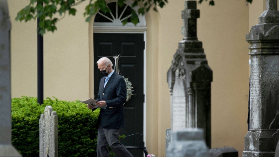 Pro-Choice Catholic Politicians May Be Denied Communion