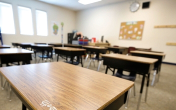 Virginia Parents Sue School District Over CRT Curriculum