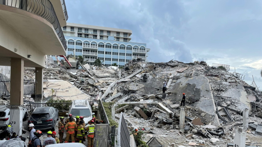 Families Pray for ‘Miracle’ With 159 Missing in Florida Condo Collapse