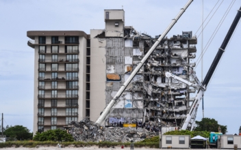 Government Audit Finds 24 Miami Buildings Are Unsafe After Deadly Collapse