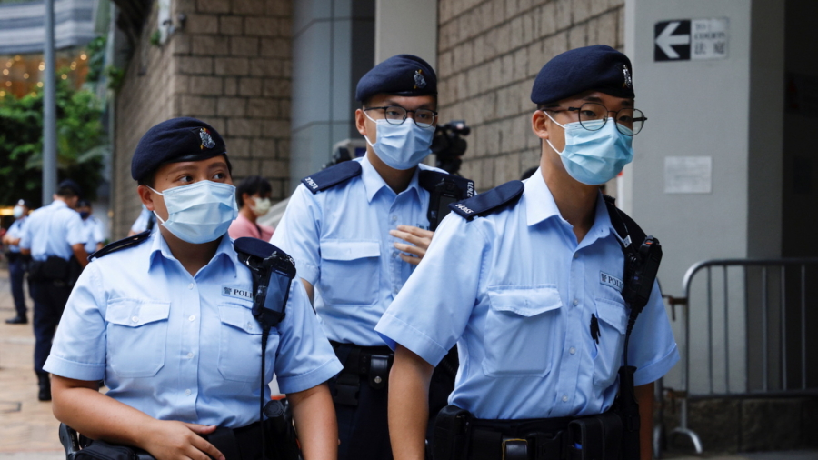 Hong Kong Police Arrest 6 Activists on Accusation of Sedition