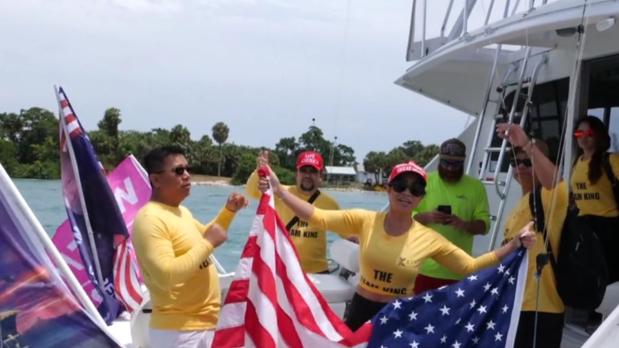 Memorial Day Boat Parade in Florida