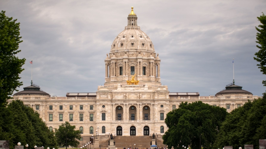 Minnesota Lawmakers Pass Modest Police Accountability Bill