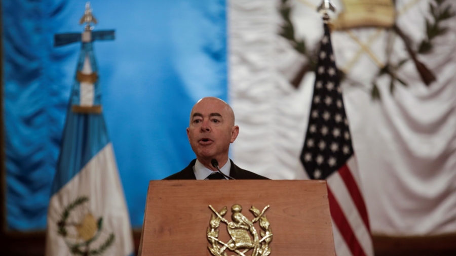 Mayorkas Meets With Guatemalan President