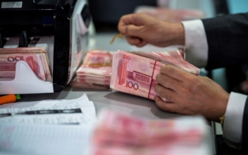 2 Chinese Banks to Stop Handling Cash