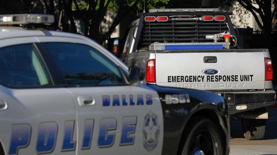 3 Killed, 2 Injured in Shooting in Dallas Neighborhood