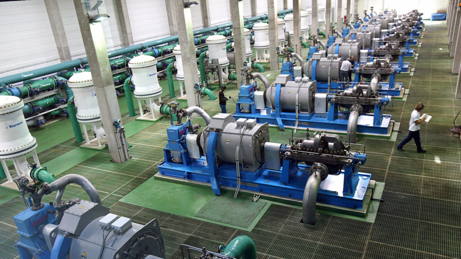 Water Desalination Plant Faces Hurdles