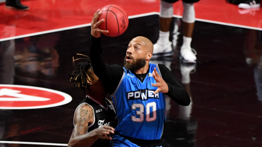 Ex-NBA Player Supports Uyghurs During Game