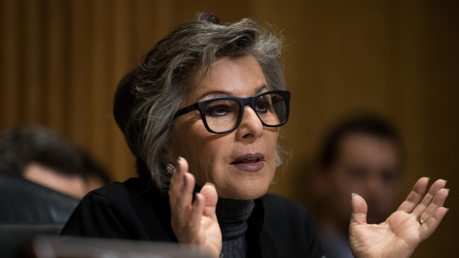 Former Sen. Barbara Boxer Describes Mugging in California