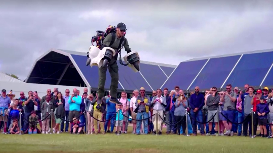 Electric-Powered Jet Suit Unveiled in UK