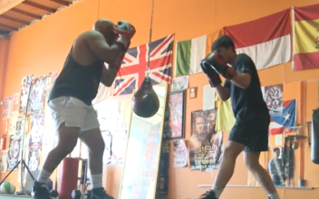 Enthusiasts Preserving the Art of Boxing