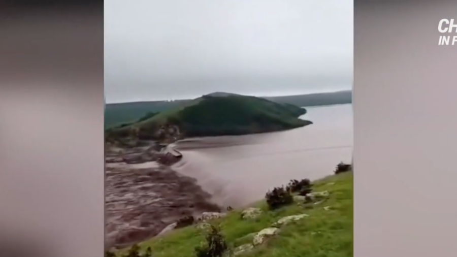 2 Reservoirs Burst Amid Heavy Rain in China's Inner Mongolia