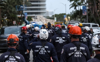 Firefighters Officially End Search in Florida Condo Collapse