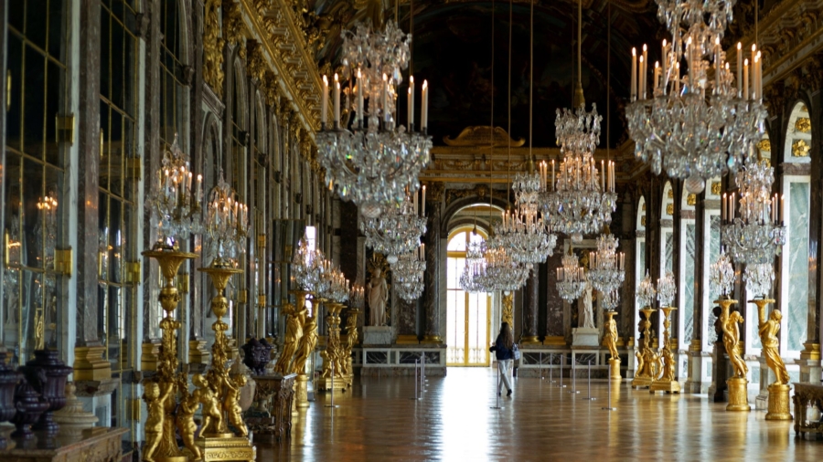 Drawing Exhibition Showcases Versailles Art
