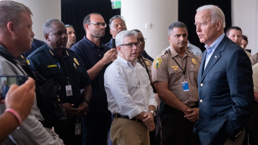 Biden in Florida to Grieve With Families